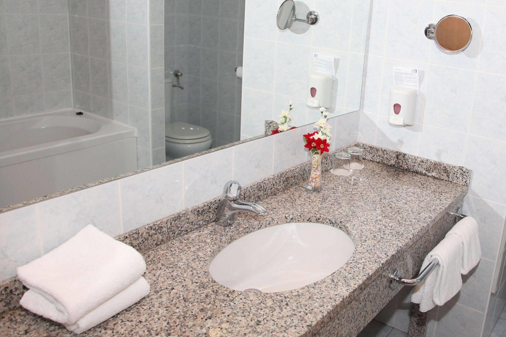 Hotel Grand קופר מראה חיצוני תמונה
