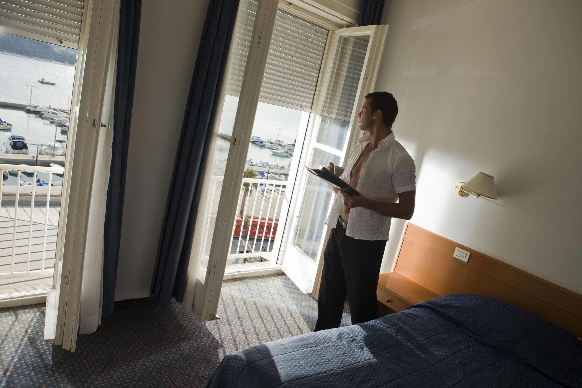 Hotel Grand קופר מראה חיצוני תמונה