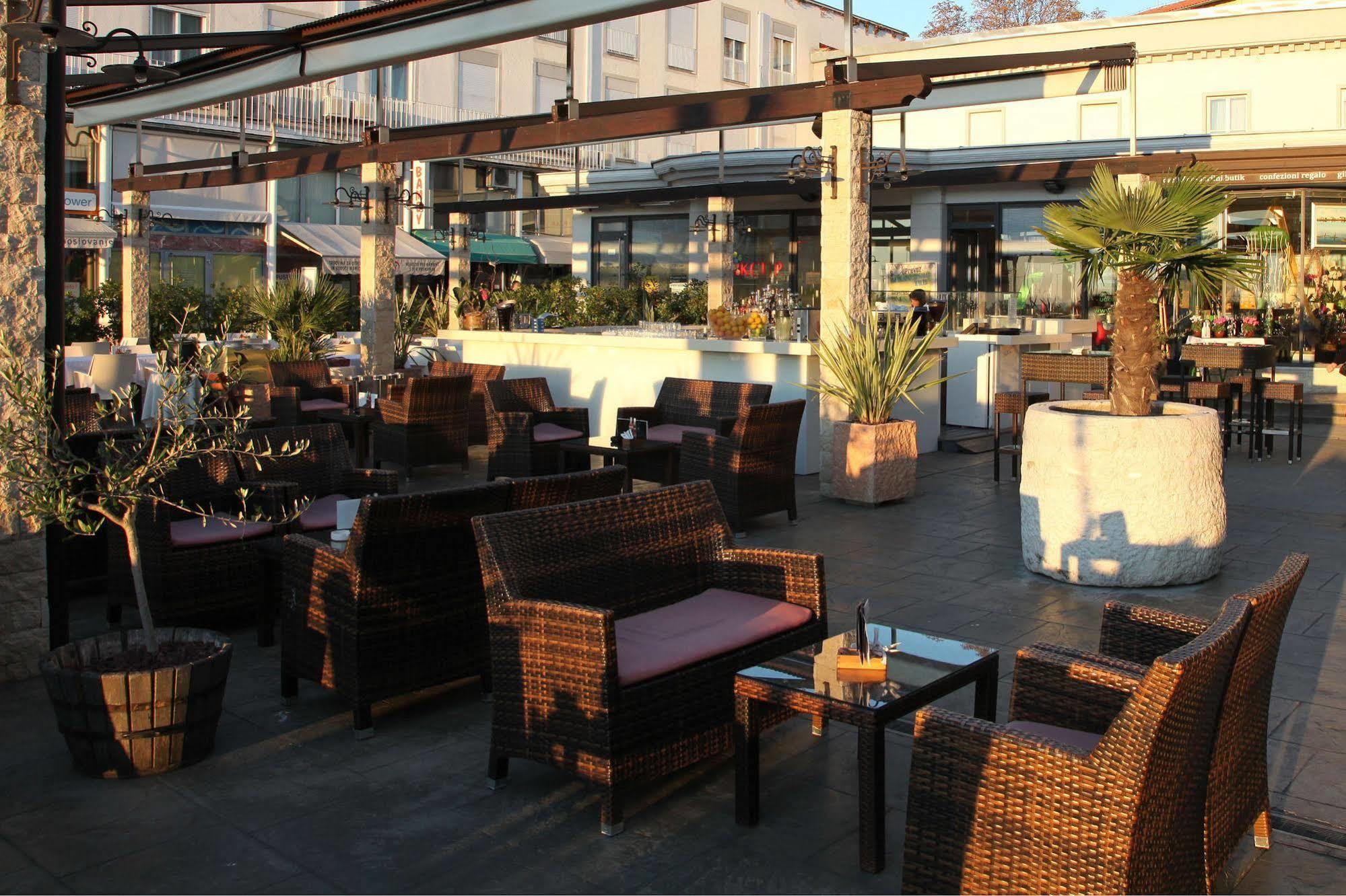 Hotel Grand קופר מראה חיצוני תמונה